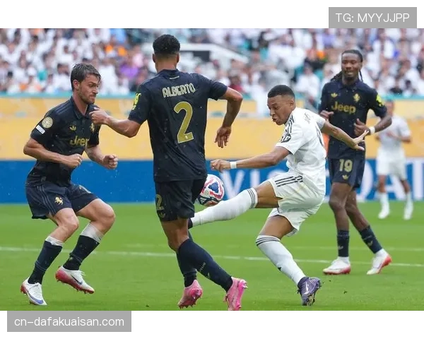 皇马进攻端依赖姆巴佩 法国前锋贡献全队三分之一进球